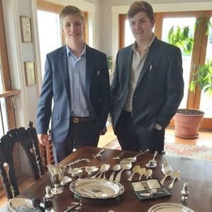 Meet your Posher, Kelly